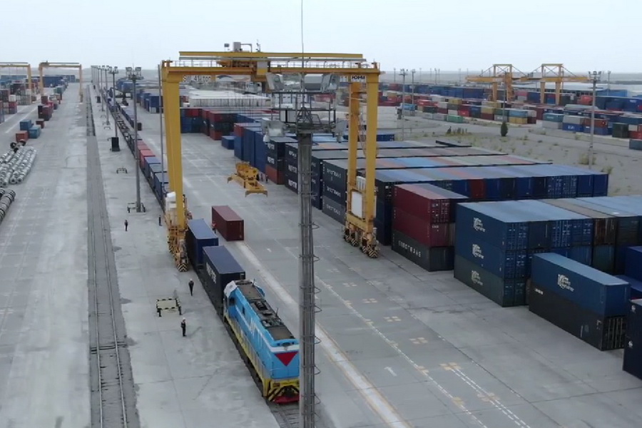 Приграничные центры торговли  увеличат объёмы  транзитных перевозок и  товарооборота Казахстана
